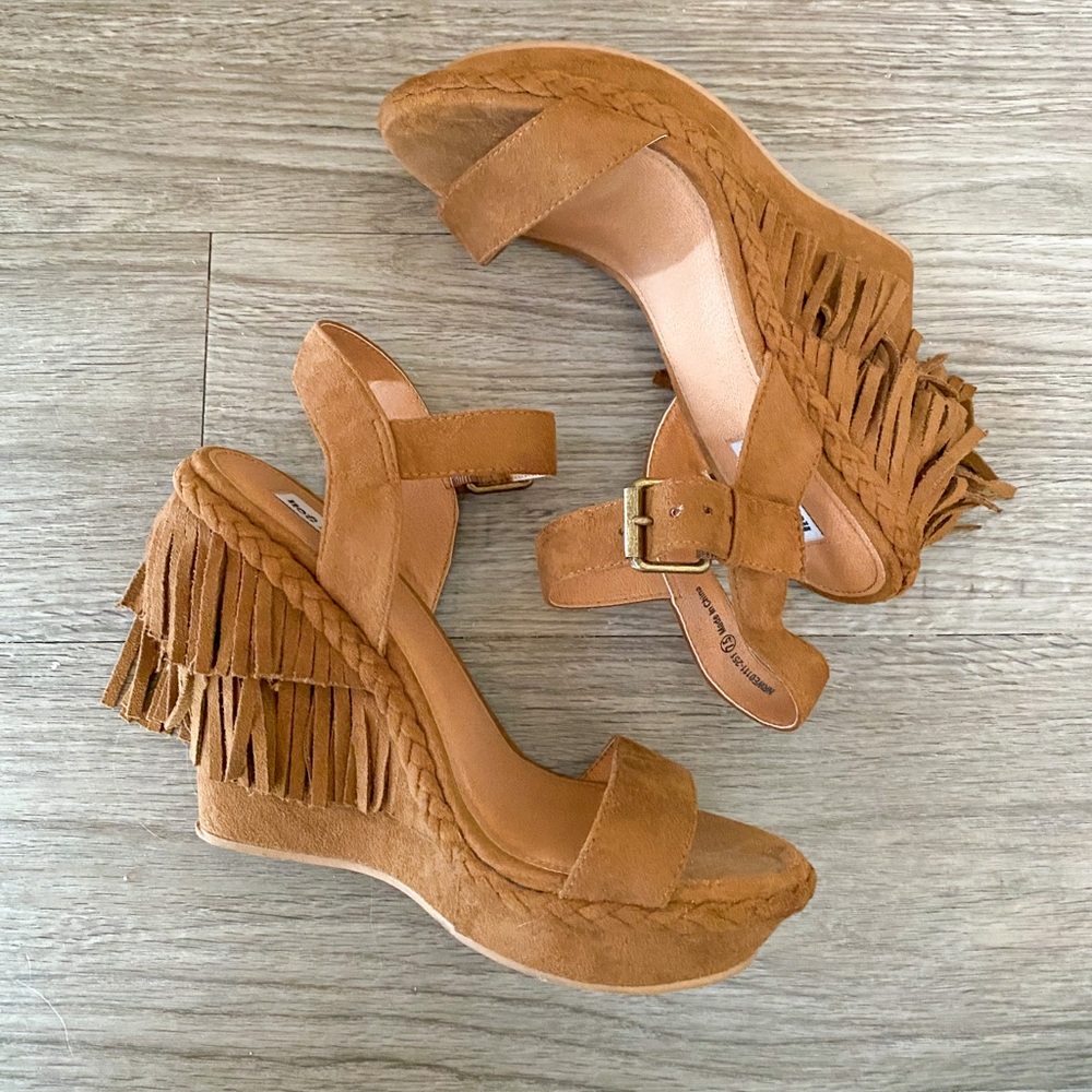 Suede and Fringe Wedges 7.5